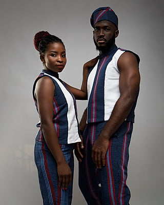 EZIGBO X DENOLA